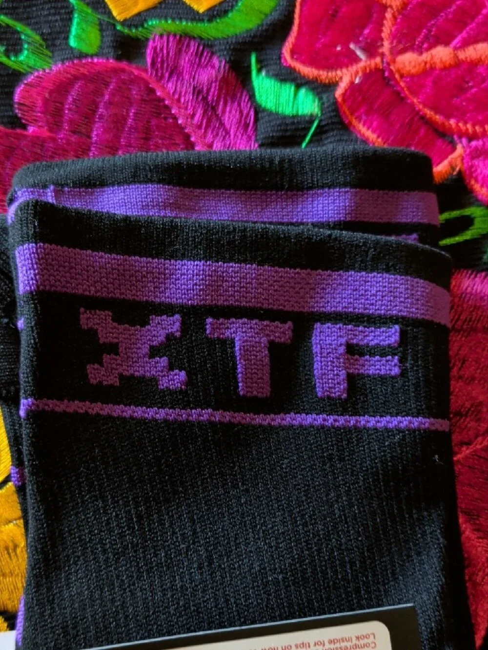 Men’s Black & Purple Graduated Compression Athletic Socks - L/XL